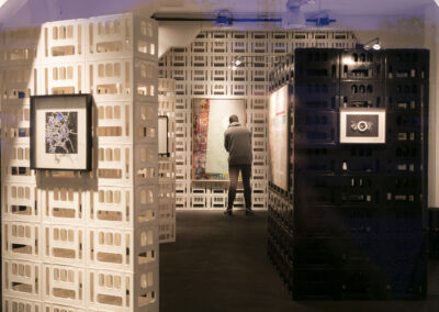 KOMPLEX45, Alabaster Becher Ausstellung